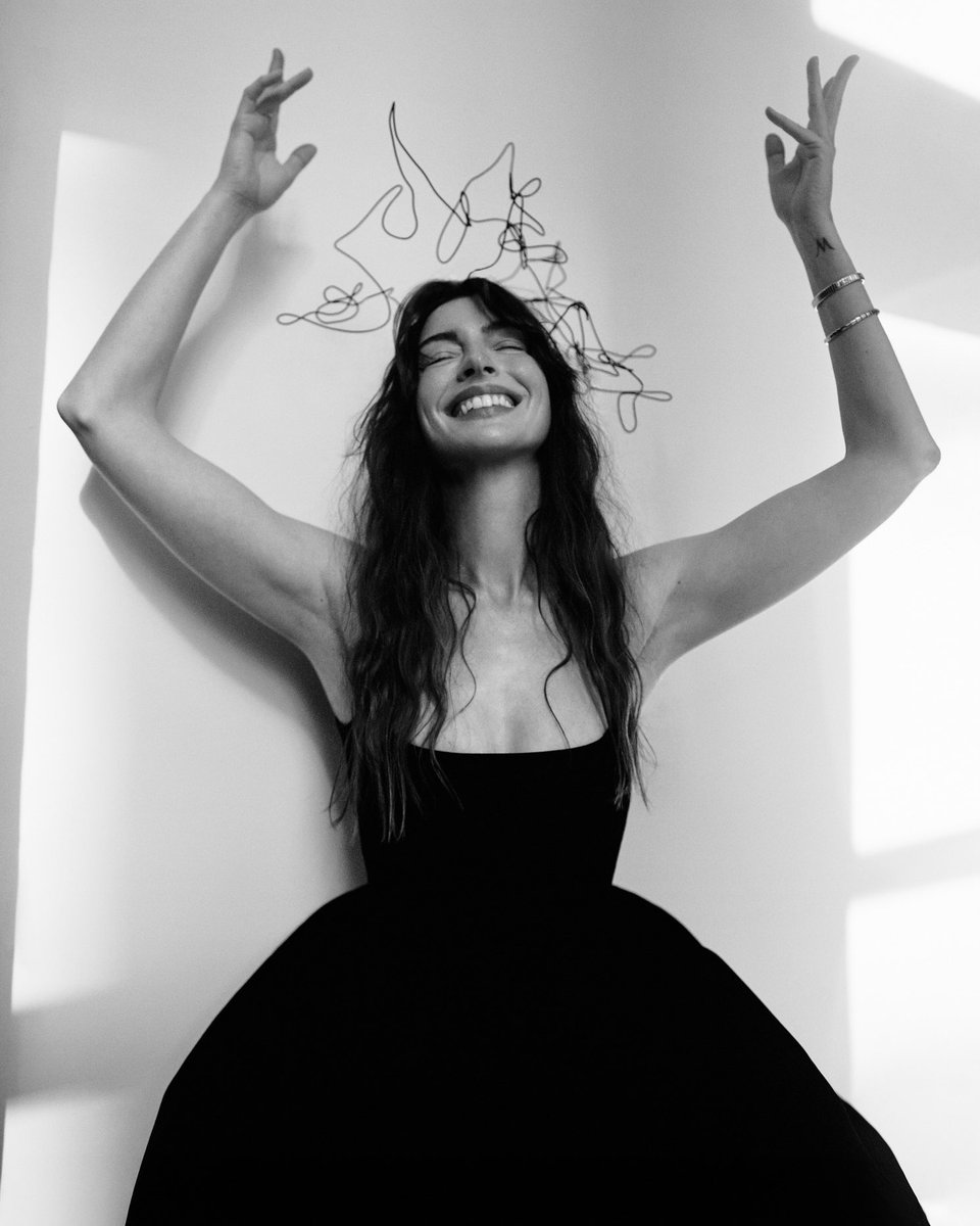 No Context Noir tweet media