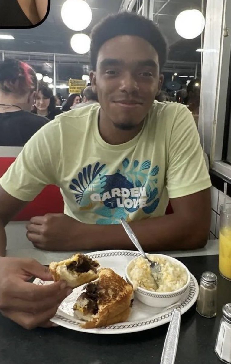 thegoonface's tweet photo. EXPOSEDDDDD https://t.co/tuzrcbgbb3