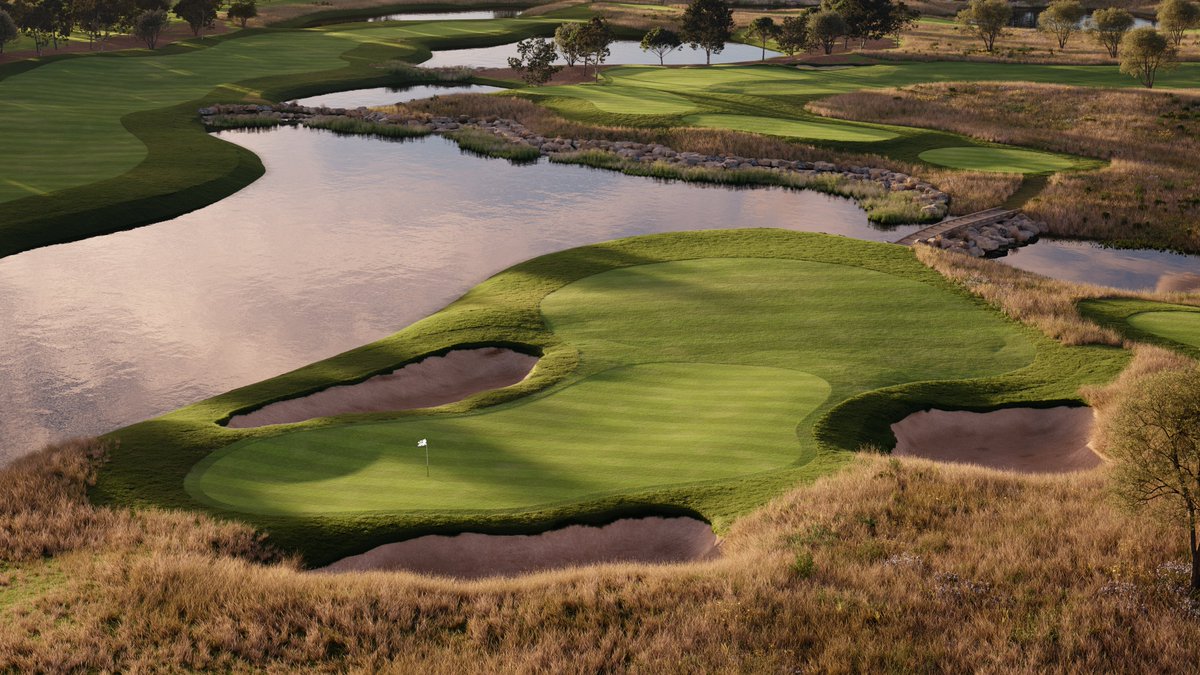 _weare54's tweet photo. Huge News! Congratulations to DETAILS on the launch of Els Club Vilamoura, the first Els Club in Europe, first private members’ golf club in the Algarve, & a massive statement of Arrow Global’s intent to transform the region into the continent’s most premium sport destination. #WeAre54 #PushingTheEdge #ElsClubVilamoura