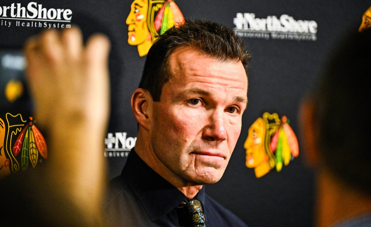 FOS's tweet photo. Every pro team in Chicago—except the Bulls—has fired its coach since 2023.

🏈 Bears: Matt Eberflus
⚾️ Cubs: David Ross
⚾️ White Sox: Pedro Grifol
🏀 Sky: Teresa Weatherspoon
🏒 Blackhawks: Luke Richardson
⚽️ Fire: Frank Klopas
⚽️ Red Stars: Chris Petrucelli

(via @CHGO_Sports) https://t.co/PODKFW0I06