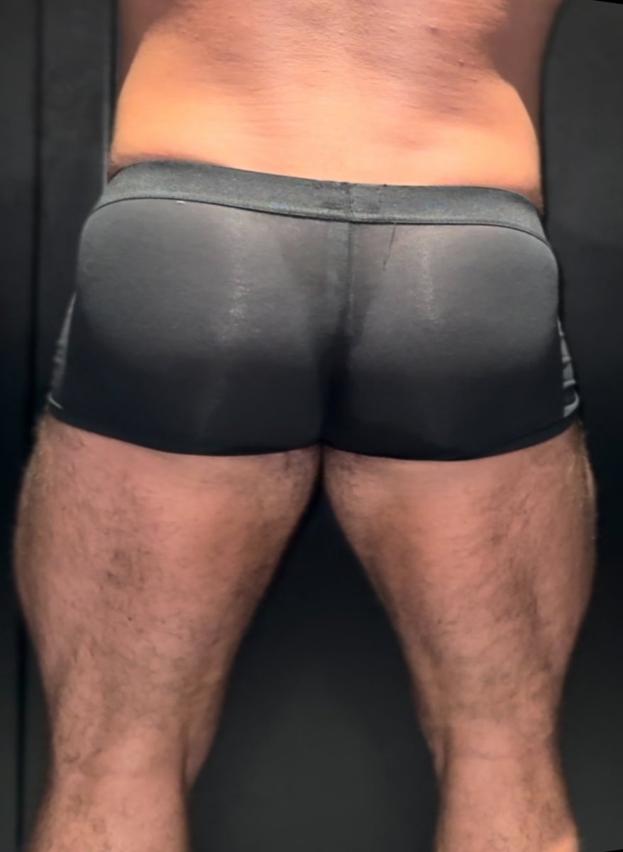 ScottishTrojan's tweet photo. Hammies and glutes - ✅ #sweaty #sweatyass #asssweat https://t.co/HKJD2WZrnh