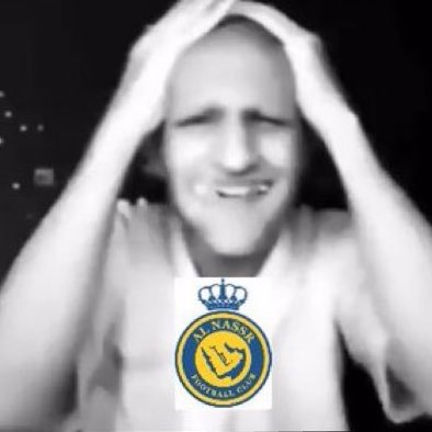i3ziz77's tweet photo. كريم بنزيما يهدر ركلة جزاء للاتحاد !!! https://t.co/6YUvCm77pZ