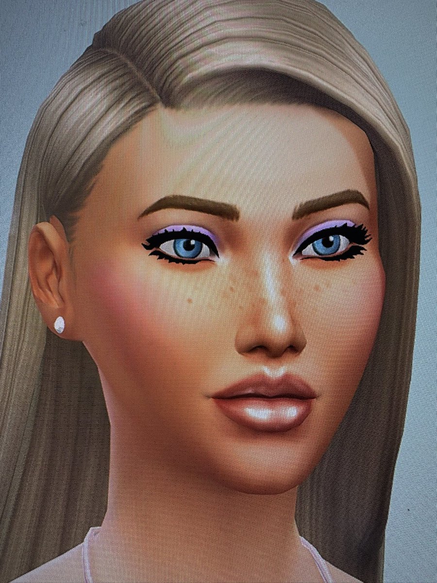 4ever_Frankie's tweet photo. sorry for quality. Im on my bfs pc. I haven’t played n a while but lovin how good the make up has gotten https://t.co/a3jUJ3RwUS