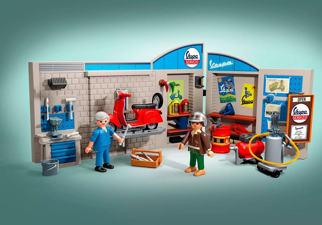 caja_clicks's tweet photo. ¡ÚLTIMAS UNIDADES! 🛵
Nos lo habéis pedido, y os traemos algunas unidades más del taller de #Vespa de los años 60 de #Playmobil, que incluye la moto roja. Ya lo podéis pedido aquí ->> https://t.co/009oXvBrdJ
-
#clicks #juguetes #clickeros #playmobilworld #lacajadelosclicks https://t.co/ZDBpdERKuT