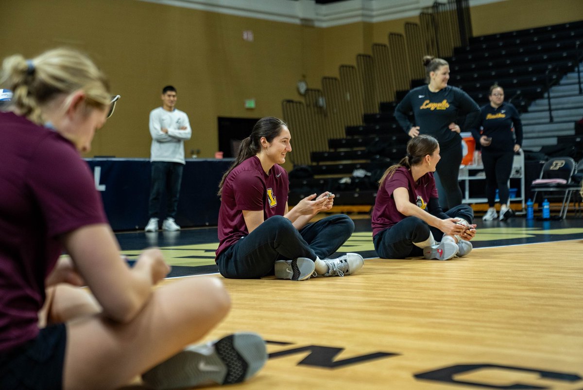Loyola Women's Volleyball tweet media