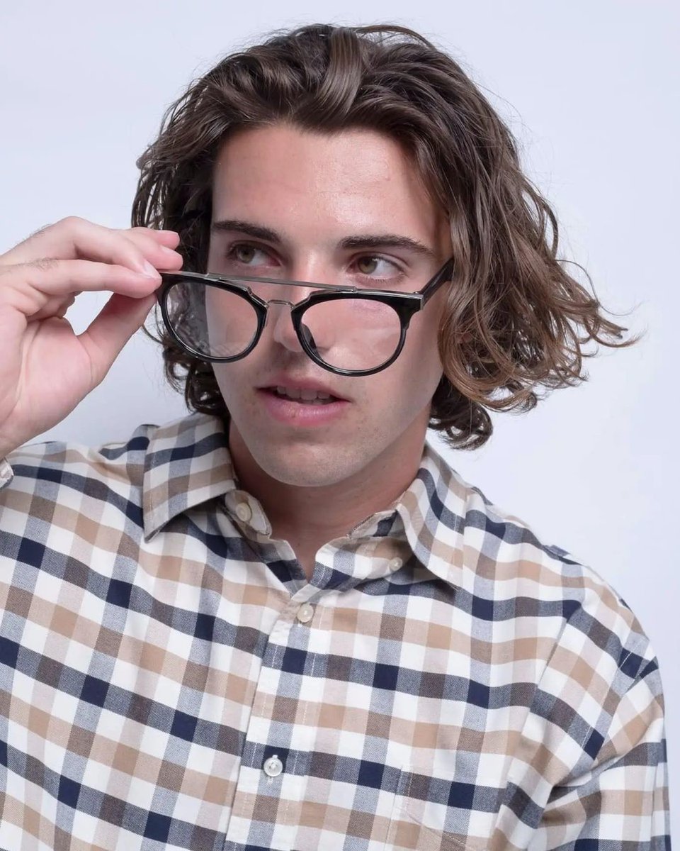 buyVshades's tweet photo. 'Tech' Double Bridge Fashion Glasses by #VSHADES worn by Ciaran Winters: https://t.co/suf2kAA8Ia https://t.co/RfjF1n5YWy