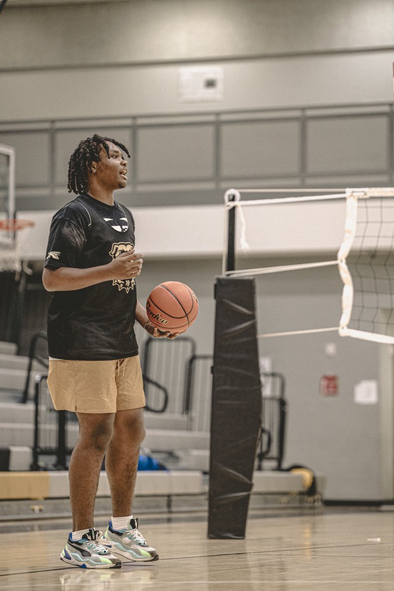 North Forest HS Boys Basketball (@nforestbulldogs) on Twitter photo Quality win for the Bulldogs Weds night vs Houston Austin 60-57. Big impact made by 6β5 Soph Nick Thomas <a href="/N1ckShowtime/">ShowtimeN1ck</a> w/ a double double 12 points 10 rebounds. <a href="/djones8301/">Doug Jones</a> <a href="/BallSoHardSS/">Ball So Hard</a> <a href="/CMEeliteBB/">CME ELITE BASKETBALL</a> <a href="/ElevateCoachMcB/">Coach McBride</a> Quality win for the Bulldogs Weds night vs Houston Austin 60-57. Big impact made by 6β5 Soph Nick Thomas <a href="/N1ckShowtime/">ShowtimeN1ck</a> w/ a double double 12 points 10 rebounds. <a href="/djones8301/">Doug Jones</a> <a href="/BallSoHardSS/">Ball So Hard</a> <a href="/CMEeliteBB/">CME ELITE BASKETBALL</a> <a href="/ElevateCoachMcB/">Coach McBride</a>