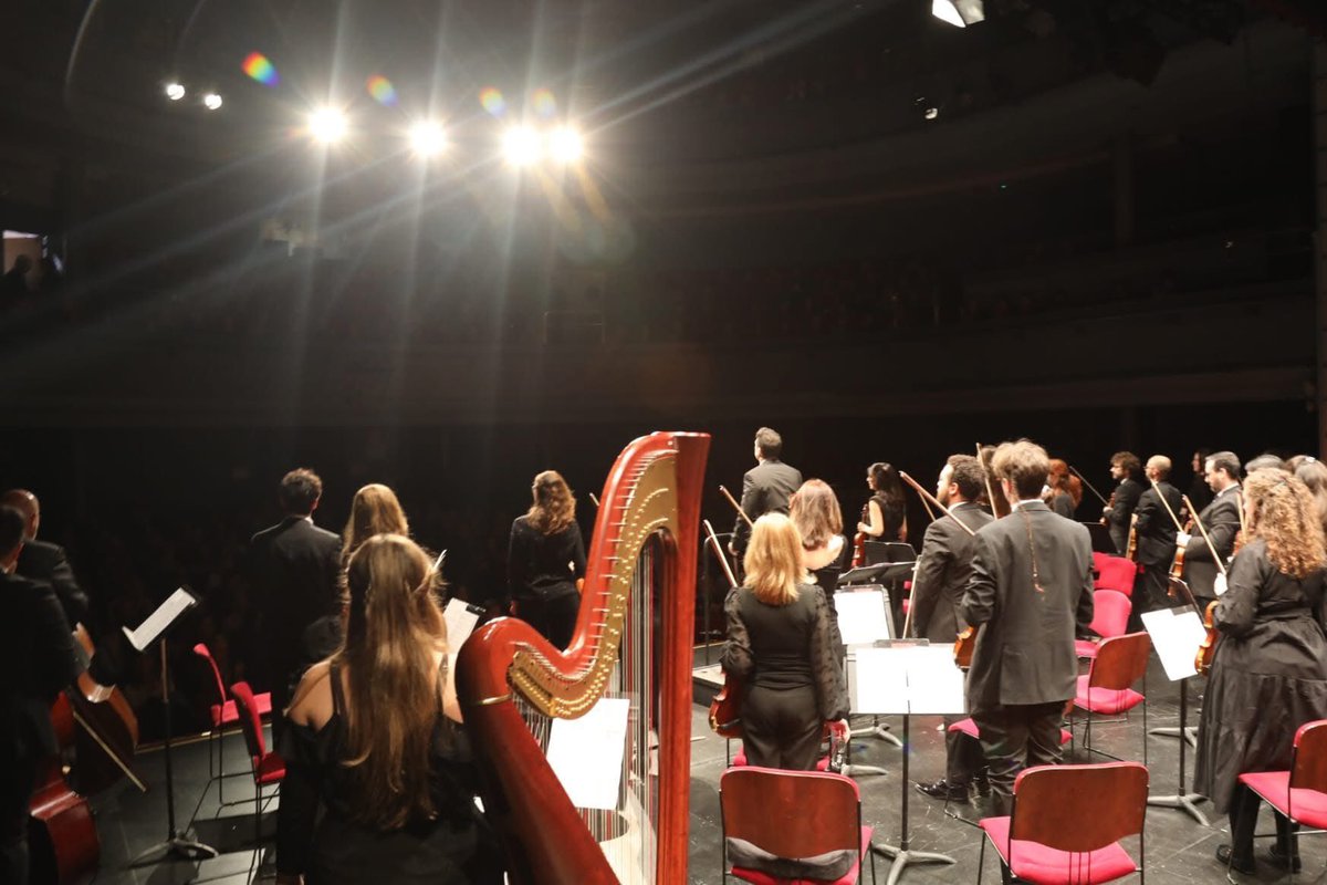 OSCG_Getafe's tweet photo. Esta mañana hemos formado parte del acto institucional celebrado en el Teatro Federico García Lorca con un programa de bandas sonoras bajo la dirección de @carlosdiezmusic 

Muchas gracias por elegirnos para este día tan especial https://t.co/kdmxkD5oMO