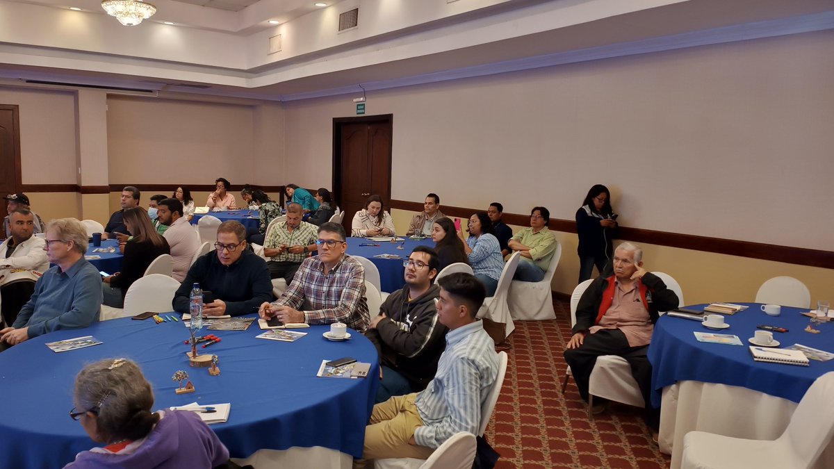 RedRioLempa's tweet photo. En este momento estamos desarrollando nuestro #DialogoNacional gracias a las Instituciones de Gobierno, Gobiernos Locales, ONG's y Sociedad Civil por la asistencia a nuestro Diálogo.

cómo Red Trinacional Estamos comprometidos en proteger, rescatar y luchar por el Rio Lempa https://t.co/UToYz5U2rd