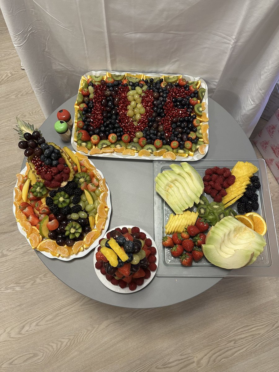 Maria (@mery_hermogenes) on Twitter photo Gynae and IVF self curated Xmas party fruit platter. This team has talent for everything!!!! ππ©·π <a href="/ImperialPeople/">Imperial People π</a> <a href="/CathyHughes0803/">Cathy Hughes</a> <a href="/MLU_PTE/">Michael Underwood</a> Gynae and IVF self curated Xmas party fruit platter. This team has talent for everything!!!! ππ©·π <a href="/ImperialPeople/">Imperial People π</a> <a href="/CathyHughes0803/">Cathy Hughes</a> <a href="/MLU_PTE/">Michael Underwood</a>