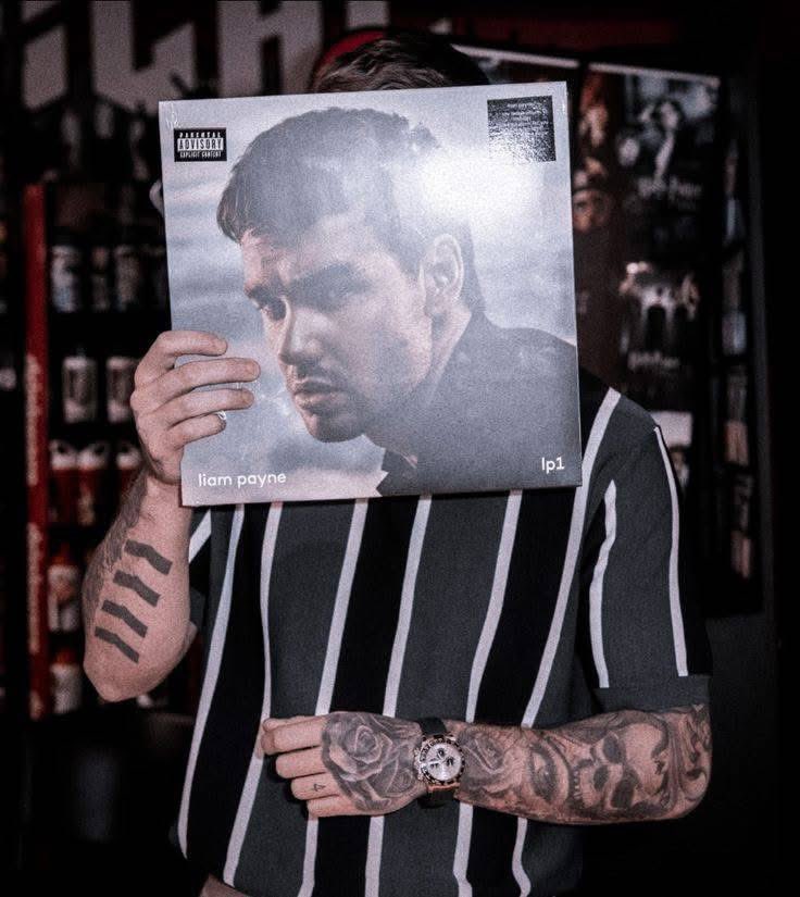 KeyLovesZiam's tweet photo. Hoy se cumplen 5 años desde que Liam Payne lanzó su primer y único Álbum en solitario "LP1".

Actualmente el Álbum cuenta con 3,1 Millones de reproducciones en Spotify, algo por lo que estamos orgullosos. https://t.co/LP96xloR5c