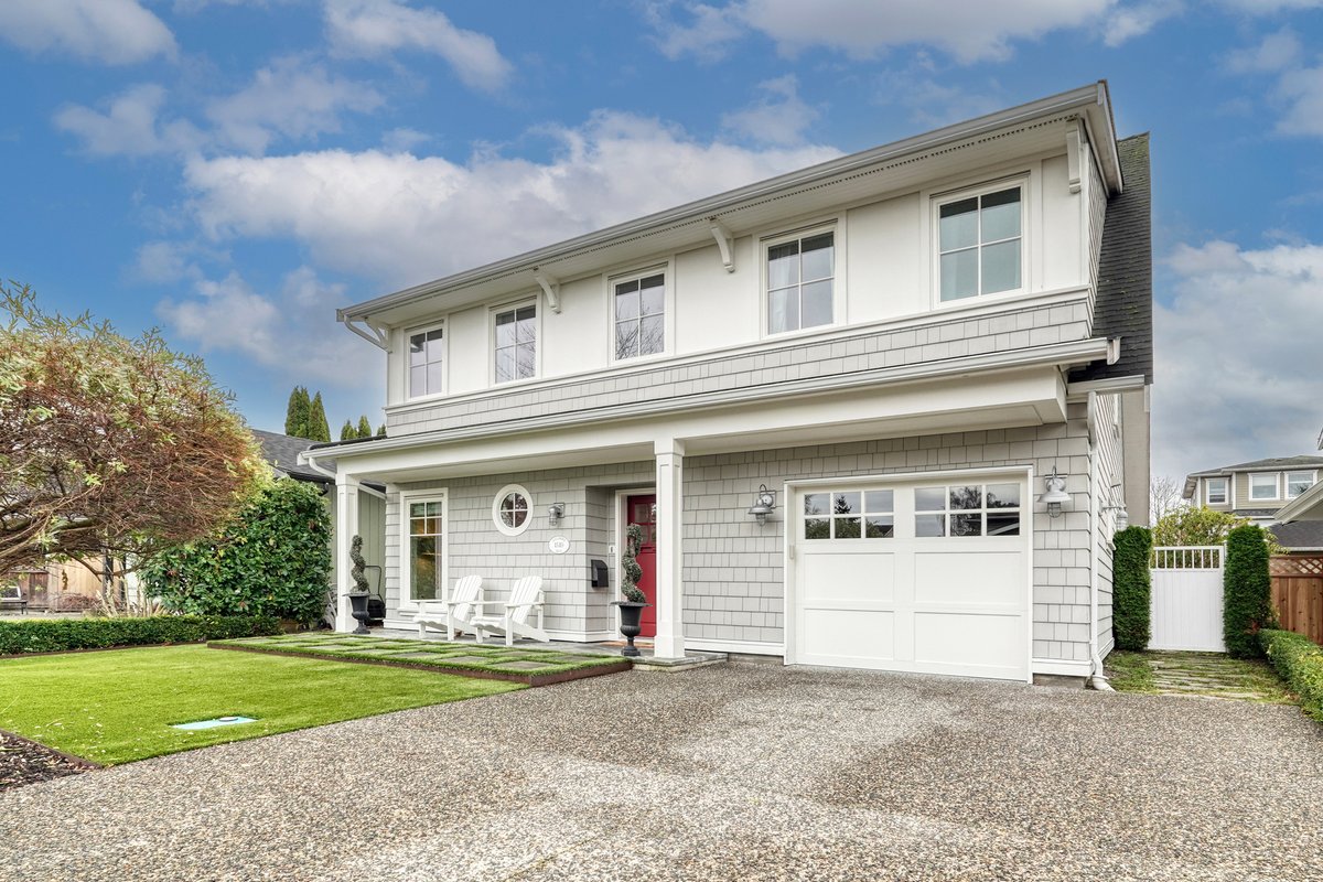DexterMikek's tweet photo. Listing today; 4540 Windjammer Drive, Steveston South. 4 bed 2.5 bath + gamesroom with over 3,100 sq/ft of living space. Home was essentially rebuilt from the ground up in 2014 and shows like new. Message me for further details. #richmondbc #steveston #stevestonsouth #forsal https://t.co/jCtayCif4E