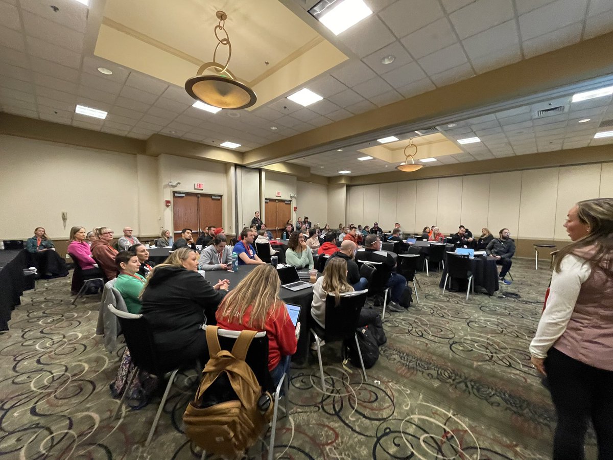 AdaptedPE22's tweet photo. @ILAdaptedPE Quinn Cappetta and Kate Kram @MarquardtSD15 - Crusing their presentation @IAHPERD with more than 70 teachers in attendance #IAHPERD24 #caseeffect https://t.co/14yOx5vjy5