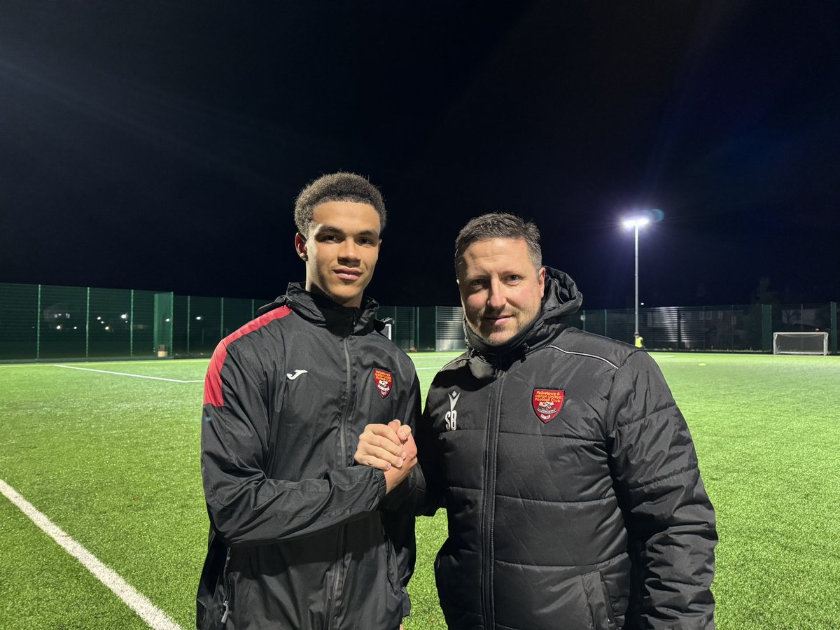 Felixstowe & Walton Utd FC tweet media