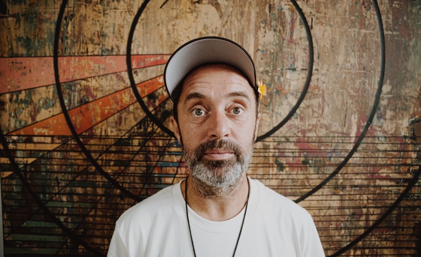 dmuleicester (@dmuleicester) on Twitter photo One man and his guitar, with songs to sing and stories to tell, the troubadour <a href="/beanstoast/">Beans on Toast</a> brings his show to Leicester’s <a href="/IACvenue/">International Arts Centre</a> on Sunday night. Doors 7pm. Tickets here ow.ly/gMlO50Uk7N5 #DMUtop10 One man and his guitar, with songs to sing and stories to tell, the troubadour <a href="/beanstoast/">Beans on Toast</a> brings his show to Leicester’s <a href="/IACvenue/">International Arts Centre</a> on Sunday night. Doors 7pm. Tickets here ow.ly/gMlO50Uk7N5 #DMUtop10