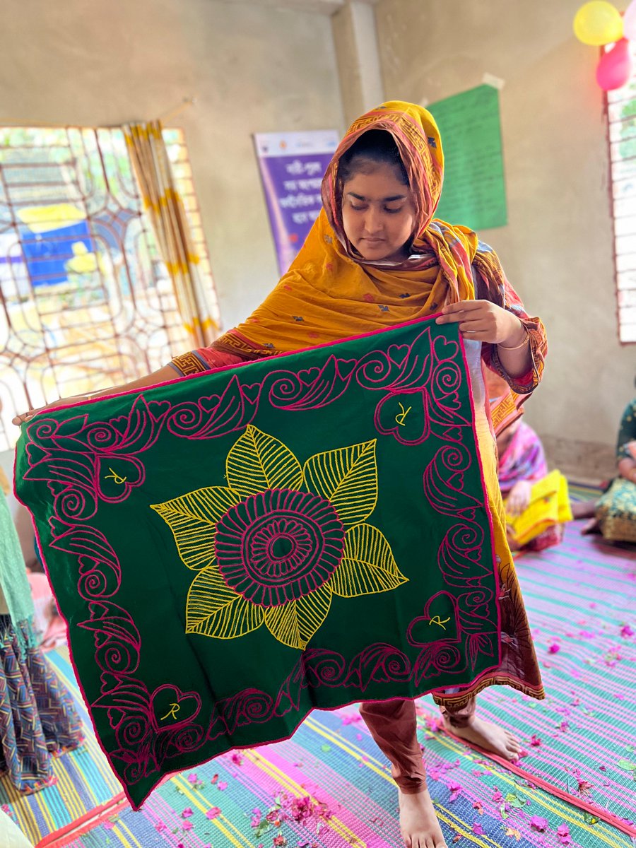 wphfund's tweet photo. With support from @wphfund, @agrajattra is advancing the 💰 security of Rohingya women &amp; girls in Cox’s Bazar 🇧🇩, where livelihood opportunities are scarce.

They’re diving into all kinds of activities to boost their business skills - and creating amazing products along the way! https://t.co/Weg8zWY2j0