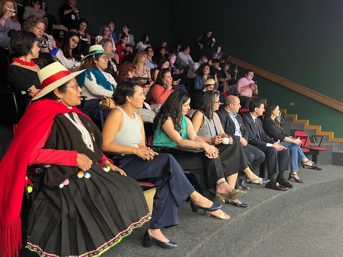 Bea Román Alzérreca tweet media