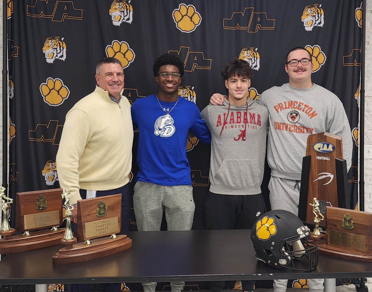 NATigers (@natigerathletic) on Twitter photo FOOTBALL NEWS: Three <a href="/nafootball_tfl/">NA Football T4L</a> seniors make college selections official
🔗: athletics.northallegheny.org/news/three-foo…
<a href="/Nickhumphries_6/">Nicholas Humphries</a> FOOTBALL NEWS: Three <a href="/nafootball_tfl/">NA Football T4L</a> seniors make college selections official
🔗: athletics.northallegheny.org/news/three-foo…
<a href="/Nickhumphries_6/">Nicholas Humphries</a>