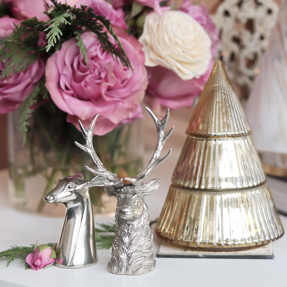 VagabondHouse's tweet photo. Find the perfect gift for your parents!

Shop Holiday Gifts for Mom &amp; Dad:
https://t.co/J8UiO7y8xf https://t.co/yiT0kInJLR