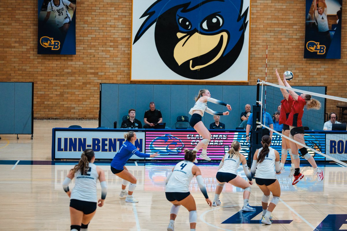 [Volleyball] Willard Named 1st Team all-America by AVCA athletics.linnbenton.edu/x/79z50 <a href="/RoadrunnersLBVB/">Linn-Benton Volleyball</a>