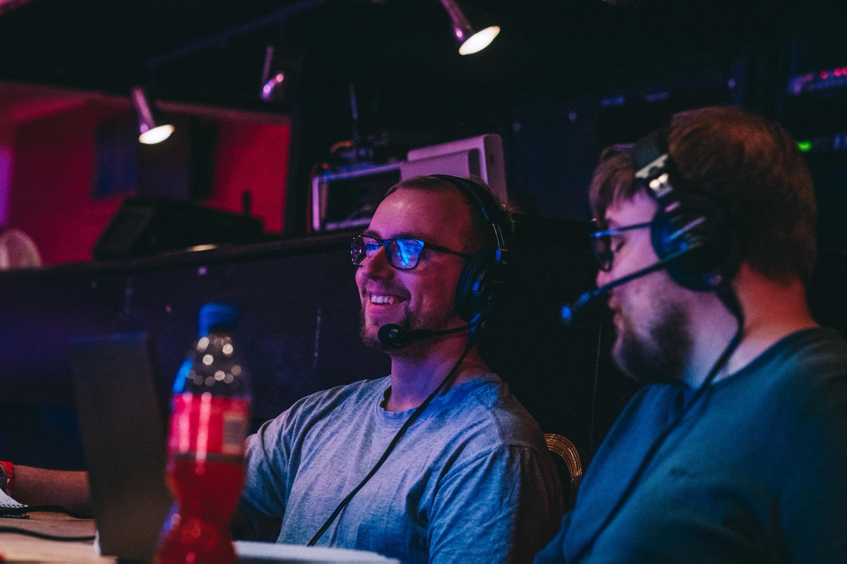 Lal Moss tweet media