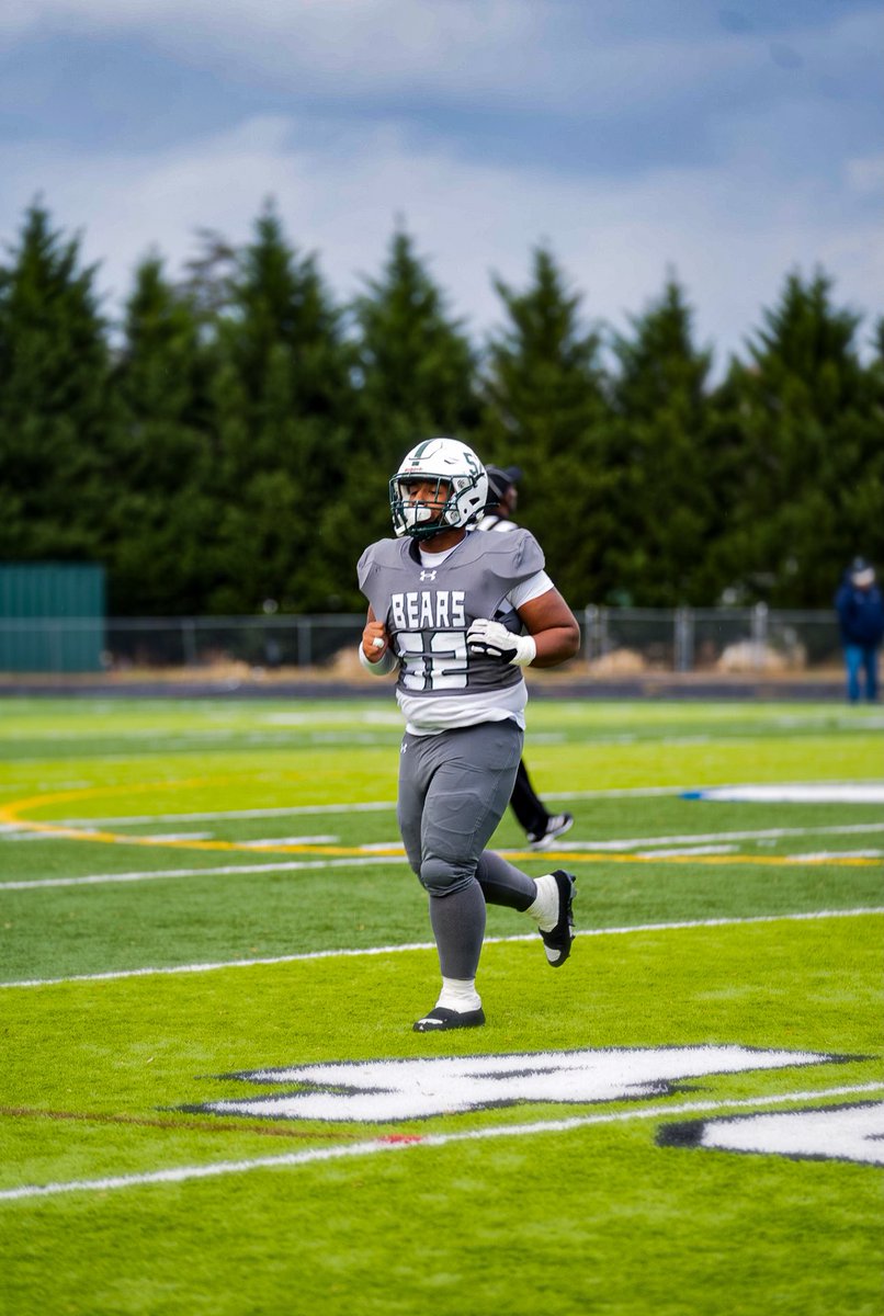 Ramon Anderson (@ramonanderson08) on Twitter photo Blessed to receive Honorable Mention All-Region Center!
<a href="/RHSBears_FB/">Riverbend Football</a> <a href="/CoachJSharon/">Coach Sharon</a> Blessed to receive Honorable Mention All-Region Center!
<a href="/RHSBears_FB/">Riverbend Football</a> <a href="/CoachJSharon/">Coach Sharon</a>