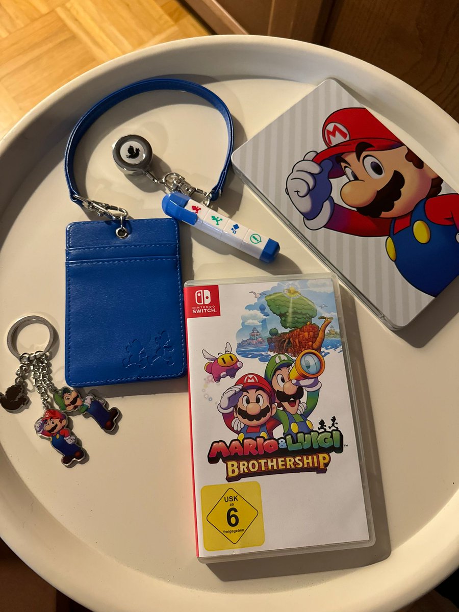 Viet Ruan (@pixelviet) on Twitter photo Werbung/Gewinnspiel
Passend zum Nikolaus verlose ich gemeinsam mit <a href="/NintendoDE/">Nintendo DE</a> 3x Mario & Luigi: Brothership mit Fanpaket zum Spiel.
Was ihr machen müsst:
- Mir folgen
- diesen Beitrag liken und teilen
- 2 Freunde markieren
- Lustiges Gif zu Mario und Freunde posten Werbung/Gewinnspiel
Passend zum Nikolaus verlose ich gemeinsam mit <a href="/NintendoDE/">Nintendo DE</a> 3x Mario & Luigi: Brothership mit Fanpaket zum Spiel.
Was ihr machen müsst:
- Mir folgen
- diesen Beitrag liken und teilen
- 2 Freunde markieren
- Lustiges Gif zu Mario und Freunde posten