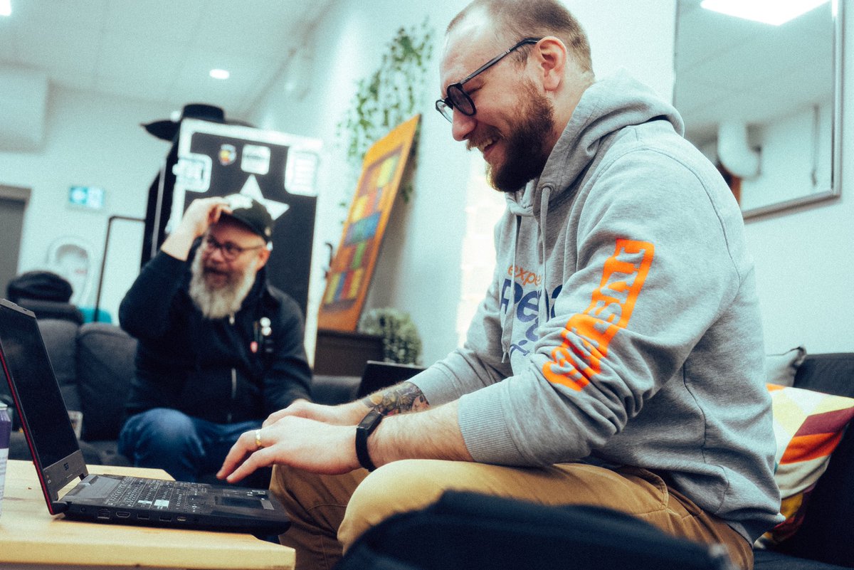 CAPTION THIS!! What’s so funny?!?! 👀

Montreal, QC tonight! Doors @ 7pm

📸: Black Card Films