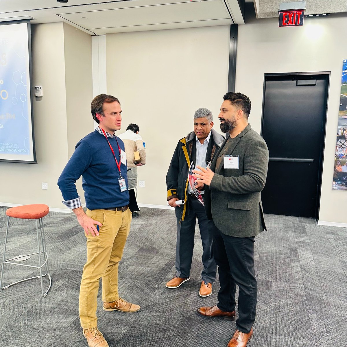 DCDGS's tweet image. Thank you to everyone who joined us at DGS’ first Small Business Networking Reception! We are here to support DC’s small business community— let&apos;s continue to work together to create a brighter future for small and local businesses. #SmallBizDC