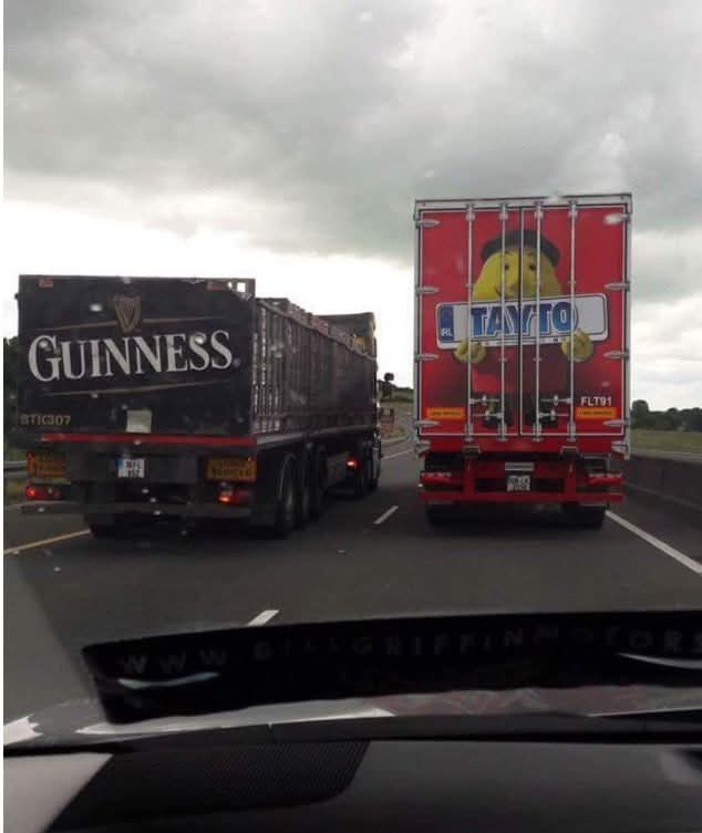 Irish people preparing for the storm

#stormdarragh #storm #ireland