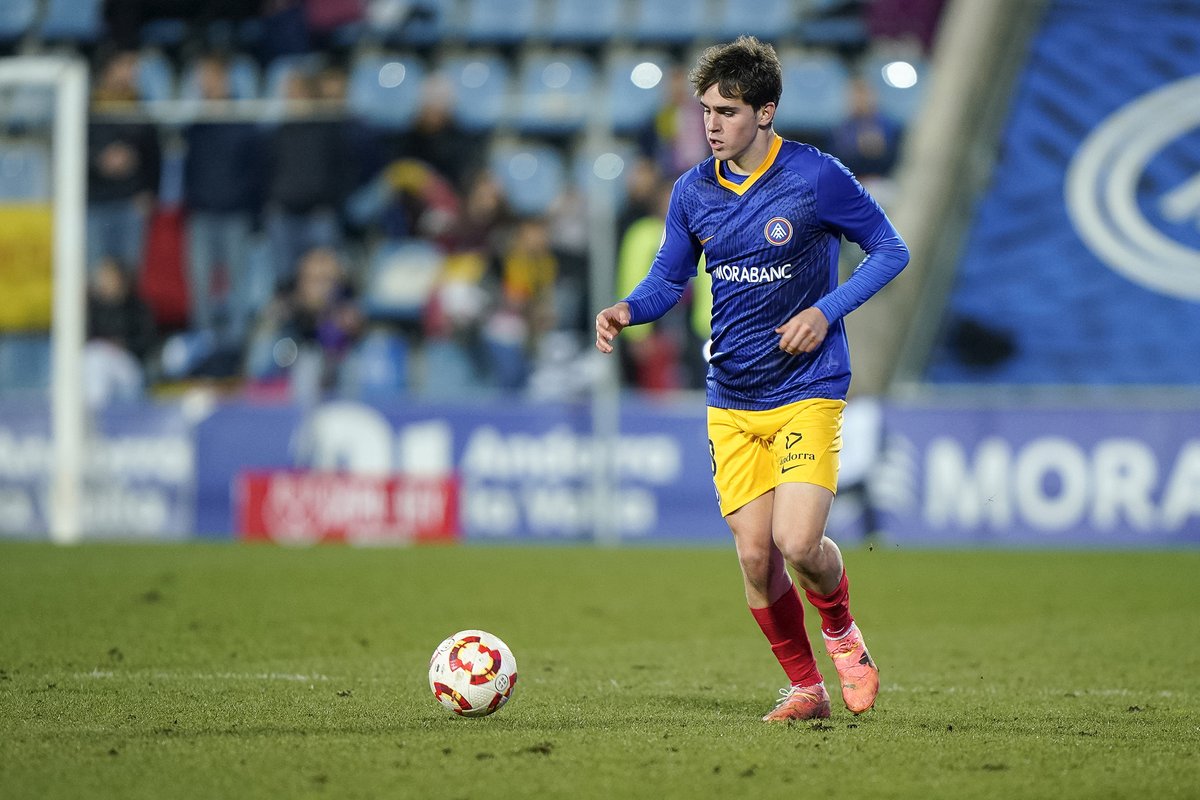 FC Andorra (@fcandorra) on Twitter photo ⛔️ Defensa 𝓂𝒶𝒹𝑒 𝒾𝓃 <a href="/nasticmanresa/">Club Gimnàstic de Manresa</a>
👥 Ahir <a href="/ferrancosta1/">Ferran Costa</a> va sortir d'inici amb tres futbolistes formats en el nostre club vinculat ⛔️ Defensa 𝓂𝒶𝒹𝑒 𝒾𝓃 <a href="/nasticmanresa/">Club Gimnàstic de Manresa</a>
👥 Ahir <a href="/ferrancosta1/">Ferran Costa</a> va sortir d'inici amb tres futbolistes formats en el nostre club vinculat