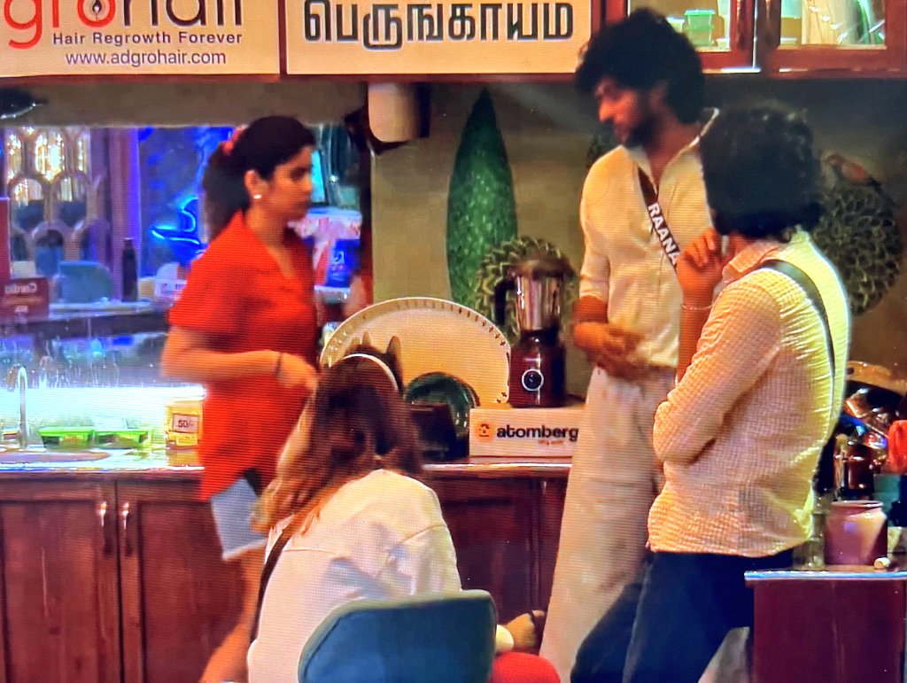 MohanVIJAY866's tweet photo. Ranav 🔥🔥🔥

Game ON 

Bully gang  vs Ranav 🔥🔥🔥

Terasa 

Dummy soundarya oda vidanum 

#BiggbossTamil8 https://t.co/czgjpCZt37