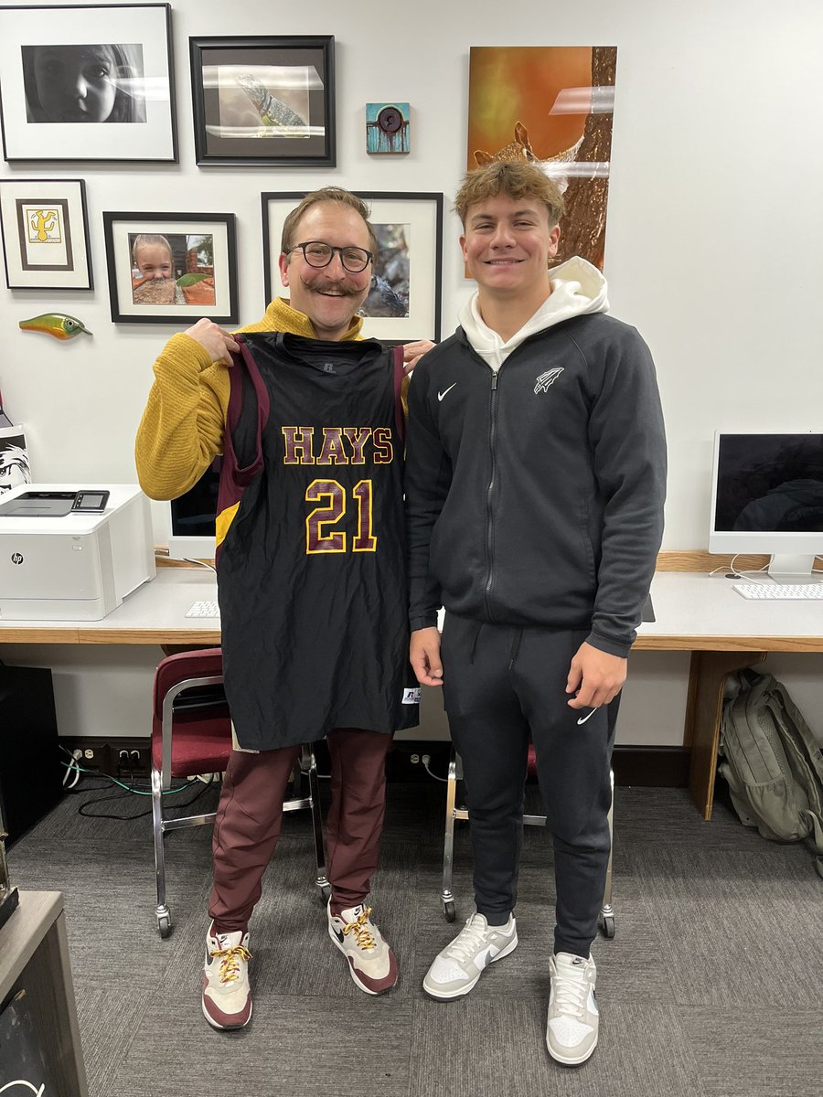 This weeks <a href="/hays489/">Hays USD 489</a> #EducatorOfTheWeek is Mr. Meder!
Thank you for your support and for “bringing the juice”, as Lindy says.