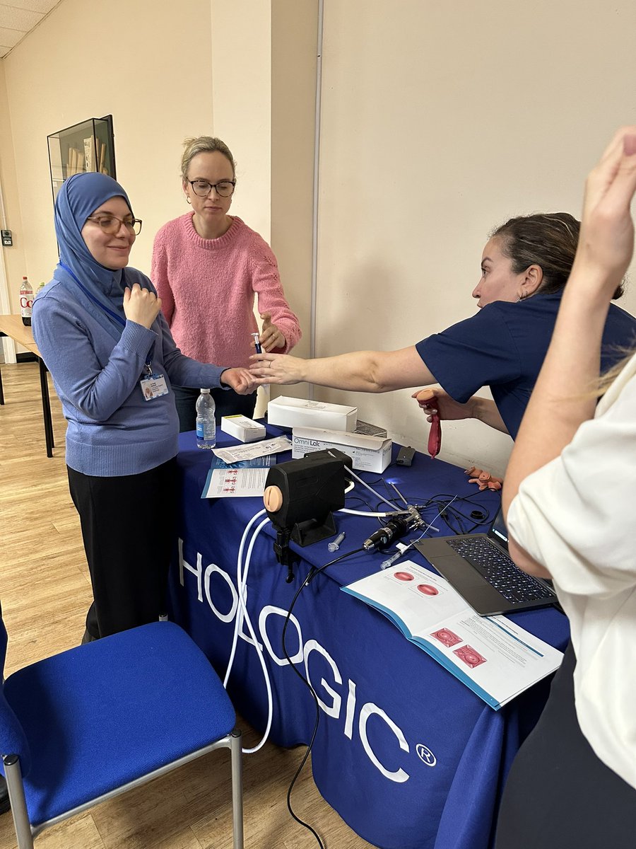 Bronwyn Middleton tweet media