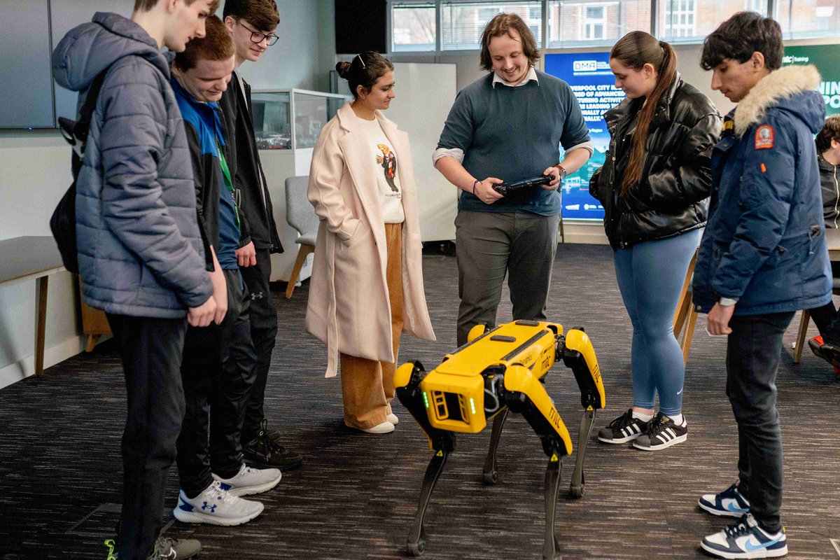 A groundbreaking programme to prepare children and young people for the high-tech jobs of the future is set for a major expansion after securing investment through the Liverpool City Region Innovation Zone.

👇

ow.ly/7TVX50UmzqL