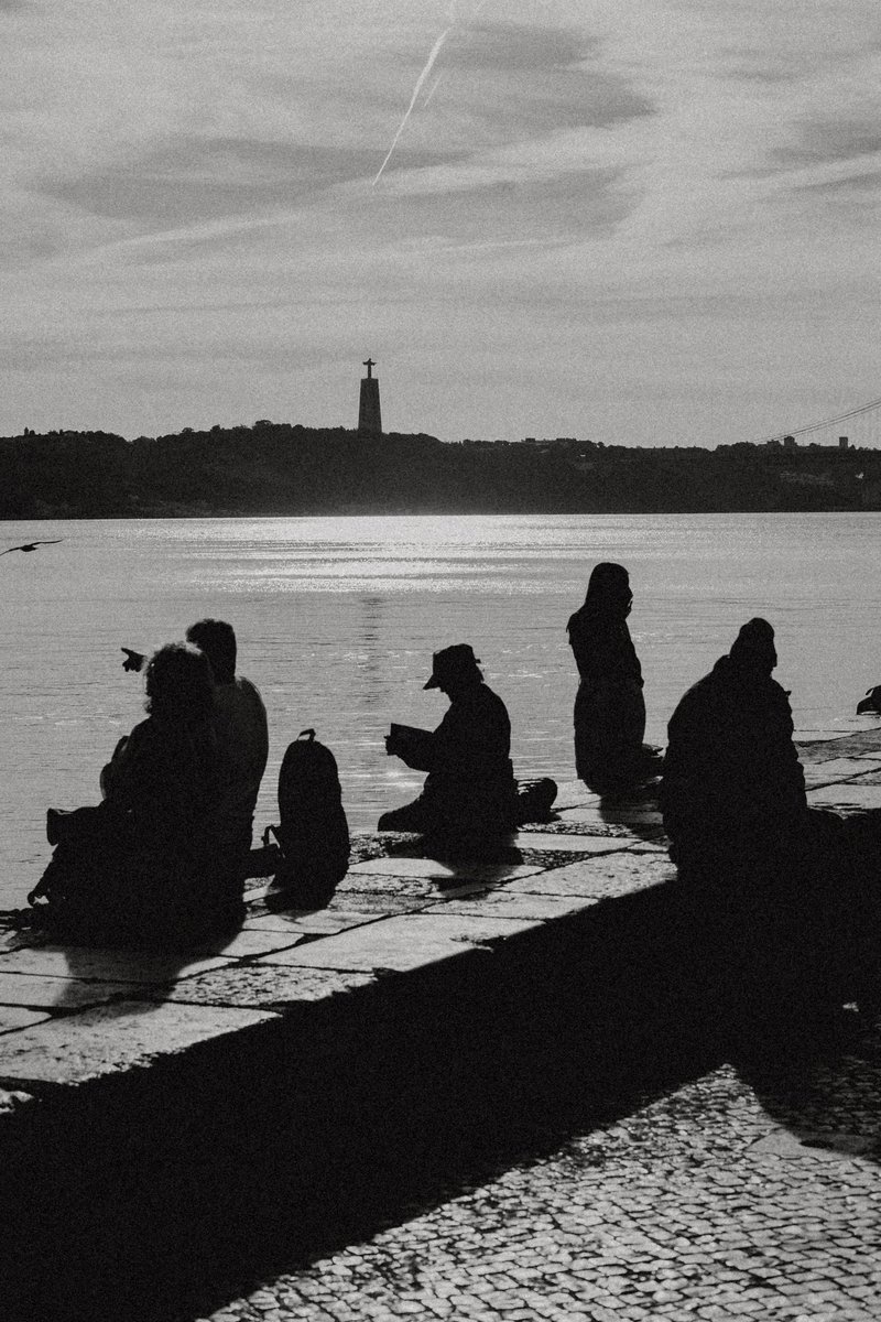 akemymory's tweet photo. December in Lisbon 🍂☀️ https://t.co/69Foaveocf