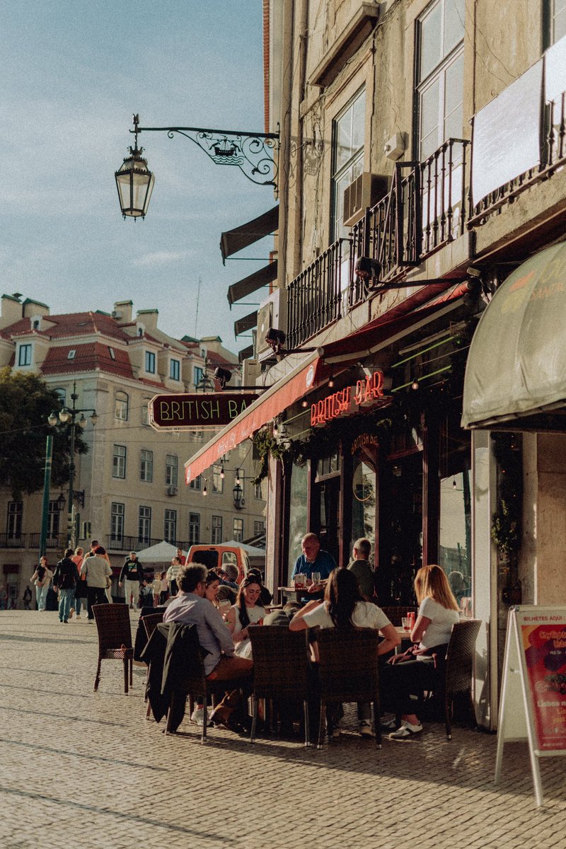 akemymory's tweet photo. December in Lisbon 🍂☀️ https://t.co/69Foaveocf