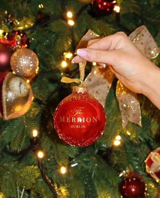 If you're out and about this month and looking for Christmas inspiration do stop by our Merrion Pantry open in The Front Hall for the festive period with all your favourite Merrion gifts. 
#themerrionpantry #christmasatthemerrion #merrionmoments