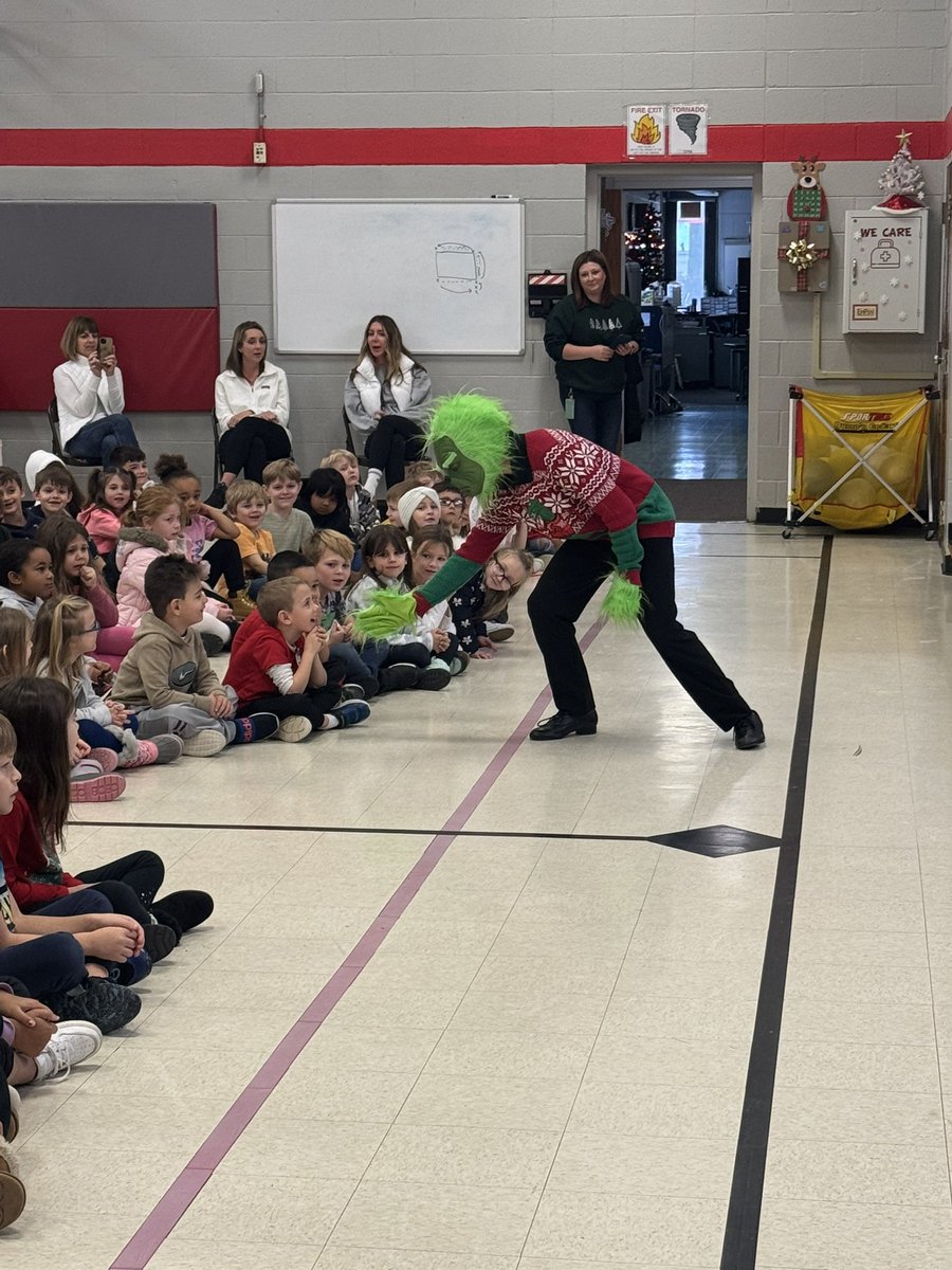 Top 25 put on a great performance for our Lake cardinals! #lakecards #onceacard