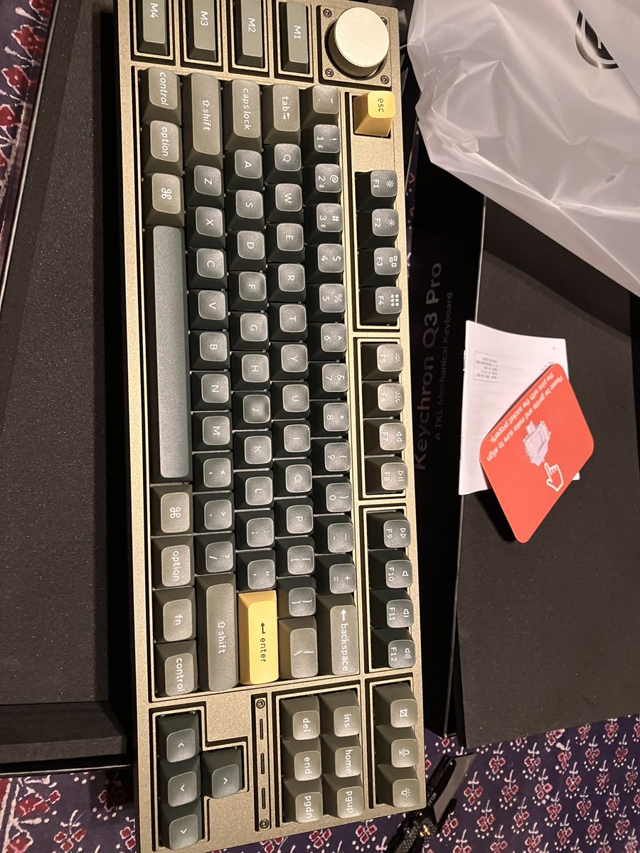 Lu-Cipher tweet media