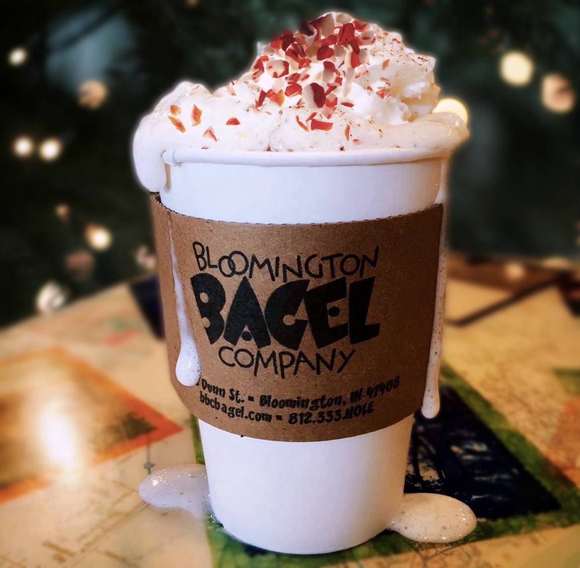 White Chocolate Mochas are here for the season! 🤍🍫 Try adding a shot of peppermint syrup and some peppermint sprinkles to get yourself in the holiday mood! 🤩

…

#bbcbagel #bagel #bloomington #indianauniversity #localfoods #peppermint #whitechocolatemocha #whitechocolate
