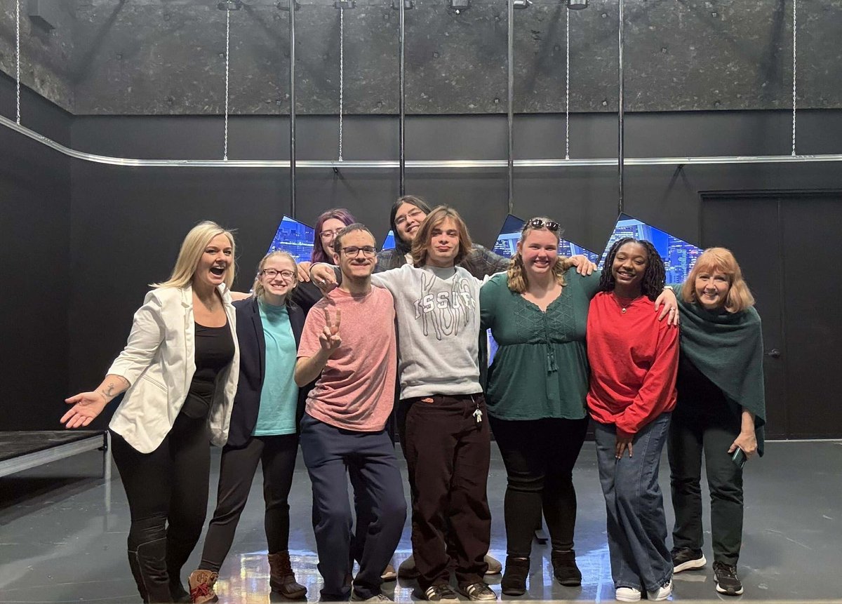 diannakellymonk's tweet image. And that's a wrap!  Final recording class for COMM 2020! (More next semester!!) #volstate