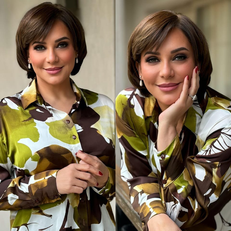 الفنانة #سلاف_فواخرجي بـ احدث اطلالة لها 
كشفت في أحدث لقاء عن عودتها لزوجها الفنان #وائل_رمضان بعد انفصال دام سنتين .