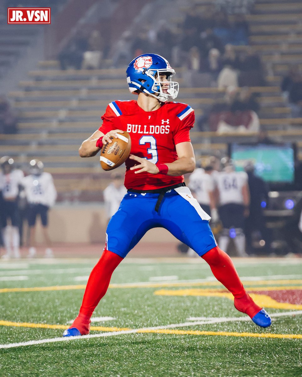 Congratulations to <a href="/FolsomBulldogFB/">Folsom Football</a> very own <a href="/ryderly0ns/">Ryder Lyons</a> for being named the <a href="/Gatorade/">Gatorade</a> California Player of the Year. Good for the Brand. <a href="/UAFootball/">Under Armour FTBL</a> <a href="/UnderArmour/">Under Armour</a>