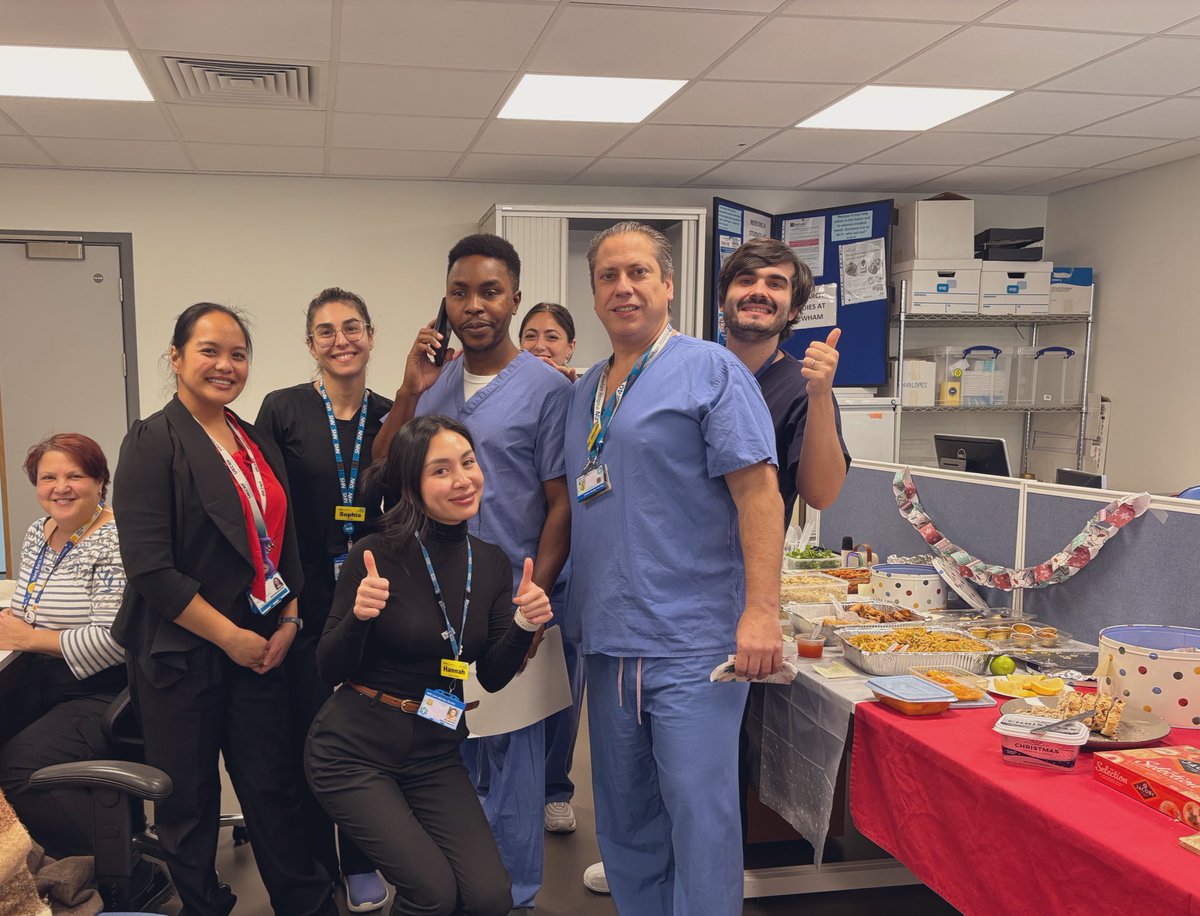 NUH_CRF's tweet photo. We are delighted to introduce our NUH Clinical Research team! Christmas Potluck Lunch 🎄🎅🏽🍗🎁 #Researchers #newham https://t.co/DVluCLKbI6