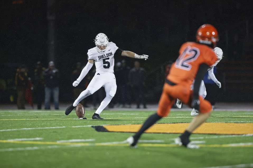 Rocco Graziano (@roccograziano11) on Twitter photo Grateful To receive both:
First Team All-State Kicker
First Team All-State Punter
<a href="/SheldonIrishfb/">☘️ Sheldon HS Football</a> <a href="/oregonfootball/">Oregon Football</a> Grateful To receive both:
First Team All-State Kicker
First Team All-State Punter
<a href="/SheldonIrishfb/">☘️ Sheldon HS Football</a> <a href="/oregonfootball/">Oregon Football</a>