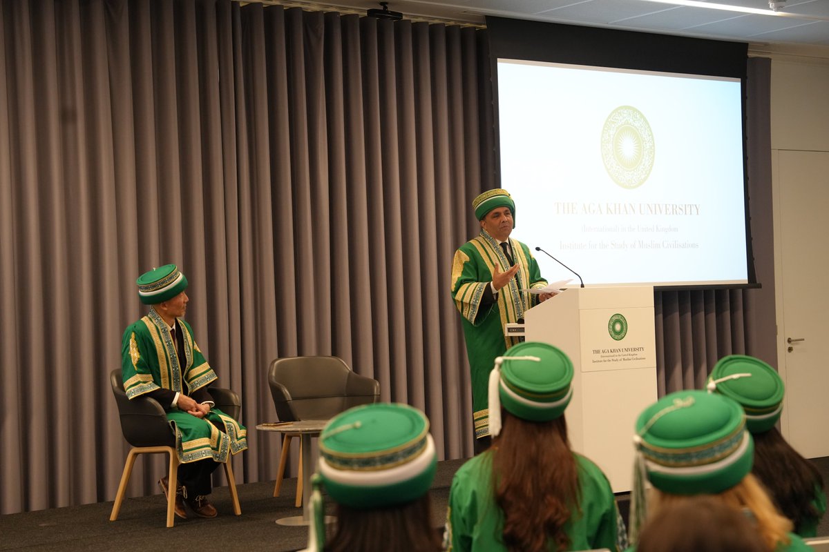 AKUISMC's tweet photo. The ceremony kicked off with a warm welcome from AKU-ISMC Dean Shahzad Bashir and Head of Education Jeff Tan, who shared inspiring words as the graduates embark on their next chapter. #AKUISMC #CompletionCeremony https://t.co/dmUXzIdQCQ