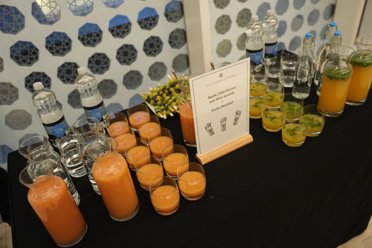 AKUISMC's tweet photo. The celebration continued with a reception filled with delicious food and drinks, providing the perfect opportunity to connect and reflect. A big thank you to the AKC Service staff for making the event look absolutely spectacular! 🌟 #AKUISMC #CompletionCeremony https://t.co/1WOODgu9y8