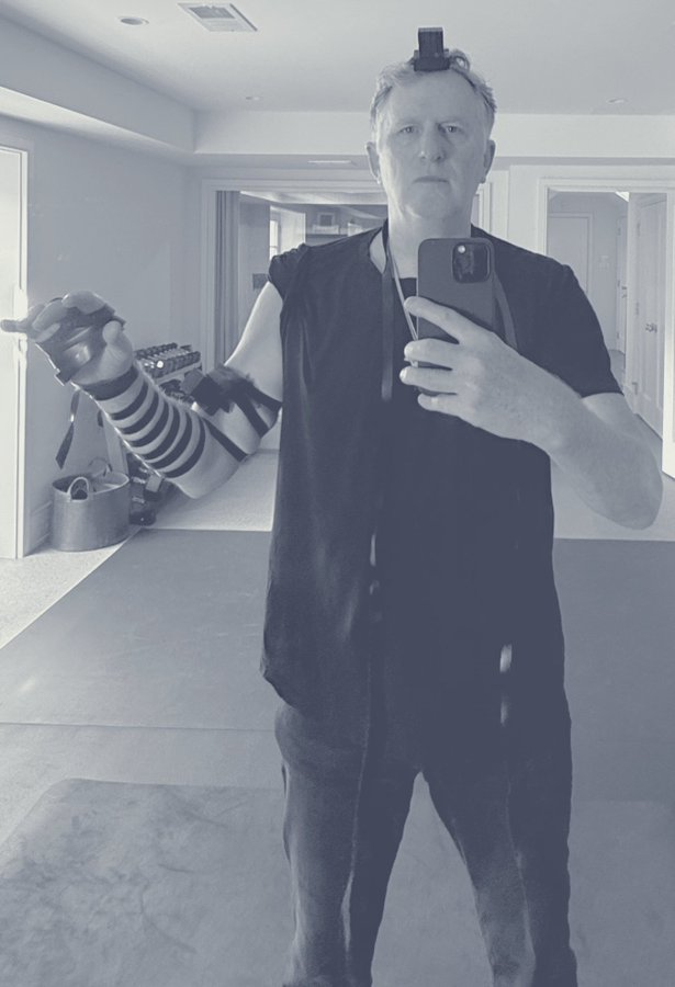 Classicist9999's tweet photo. People who love the #jews and people who hate the jews both agree that they all love to hate Michael #Rapaport. https://t.co/ytHyi8E5ye