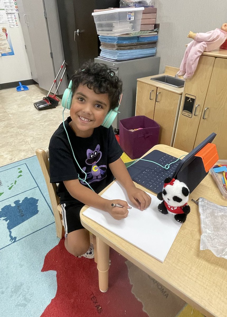 Liana Alvarez tweet media